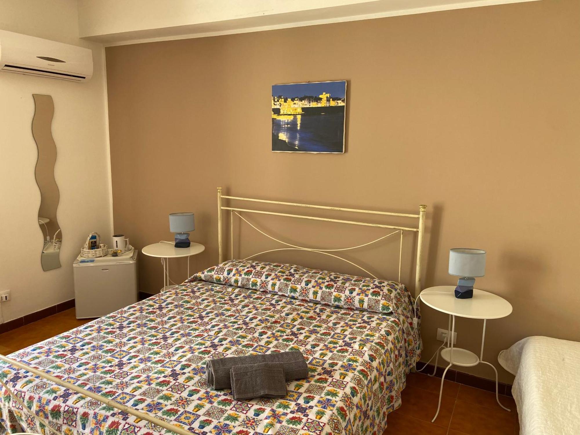 Dragonfly Rooms New Trapani Exterior photo